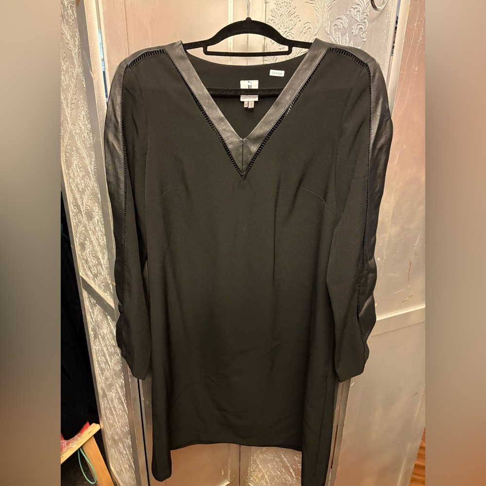 Julia Jordan Black Long Sleeve Dress